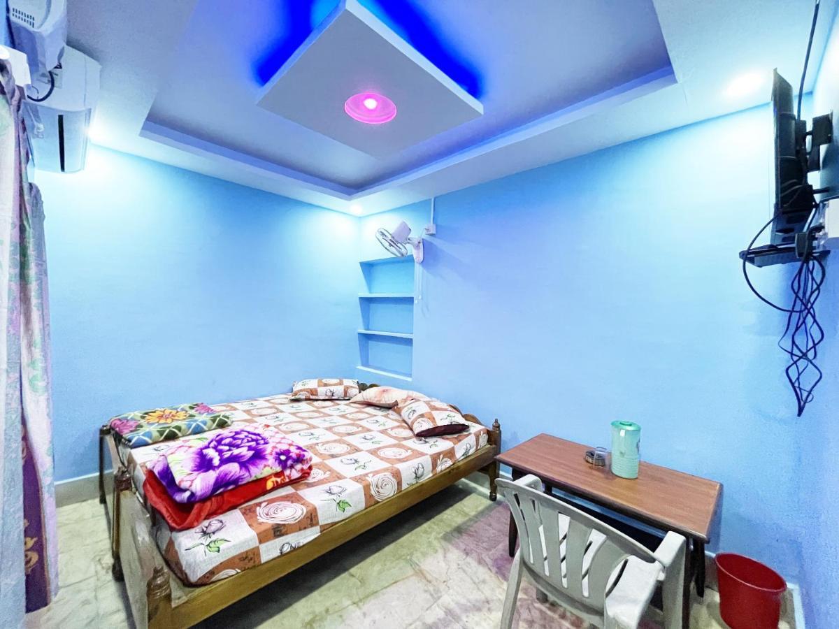 Hotel Radha Krishna Пурі Екстер'єр фото